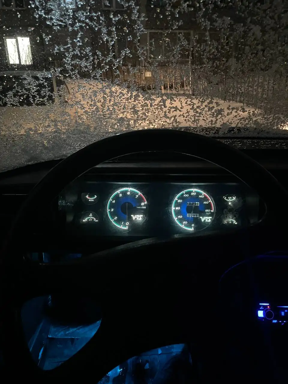 Продажа автомобиля 07 с хорошей движкой - Легковые автомобили (Авто) в Новосибирск