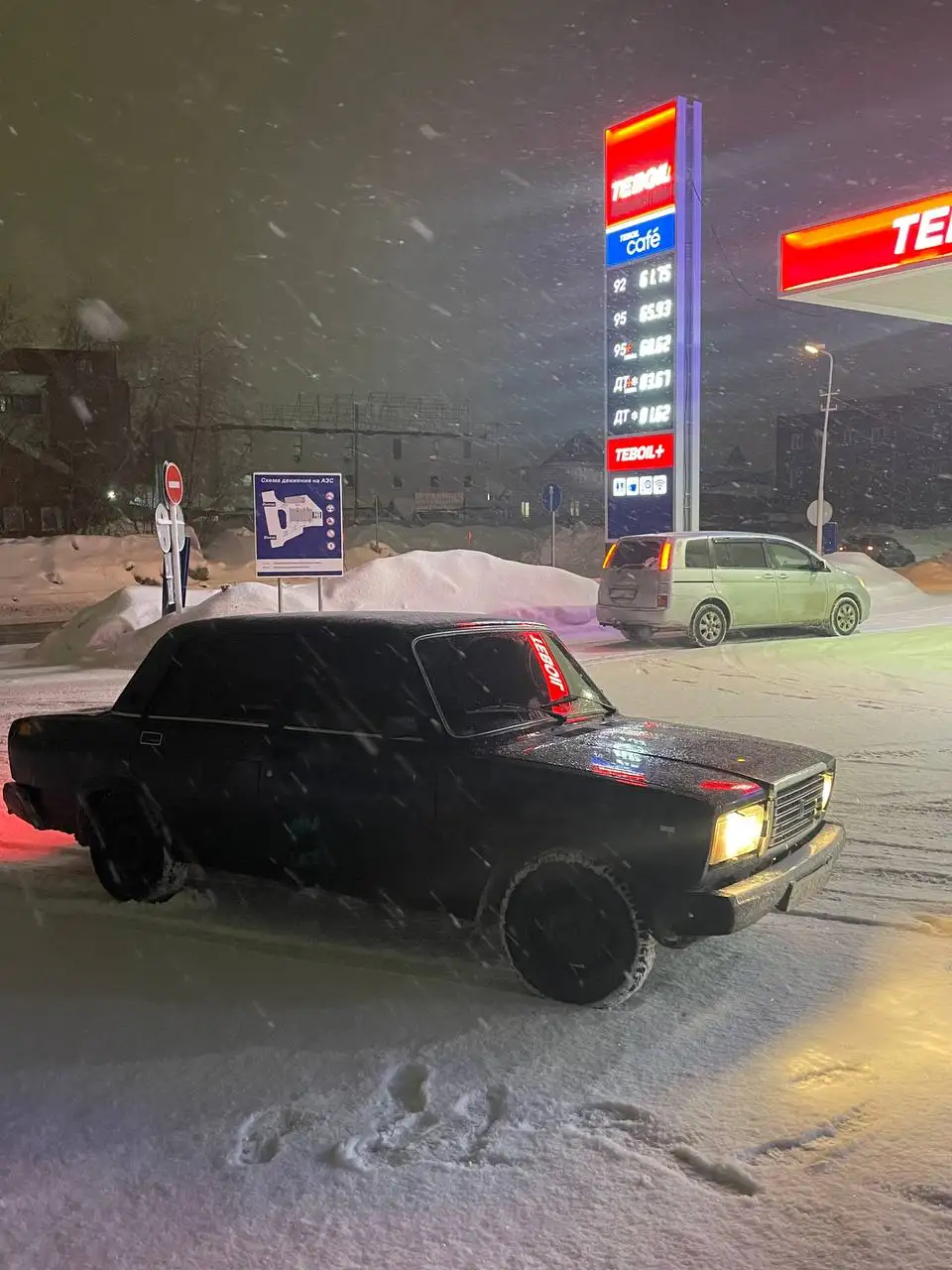 Продажа автомобиля 07 с хорошей движкой - Легковые автомобили (Авто) в Новосибирск