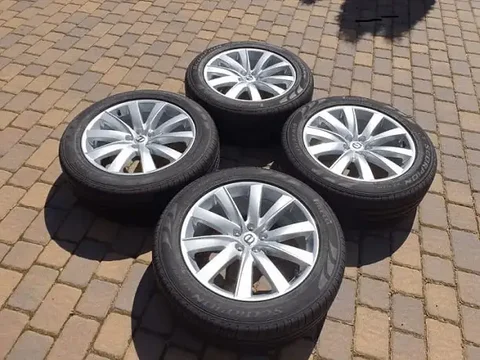 Колеса Volvo XC60, XC90 оригинал летние 235/55 R19 - частное объявление в Новосибирск