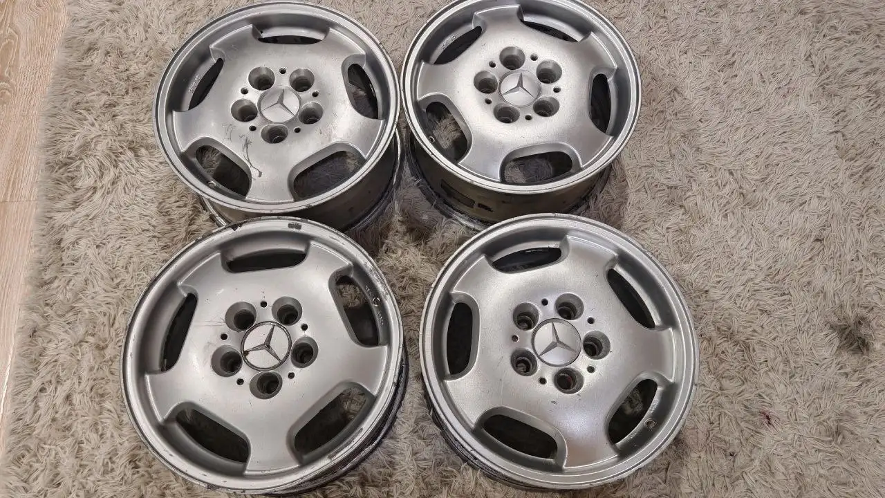 Диски R15 5x112 с дефектами - Диски (Запчасти) в Новосибирск