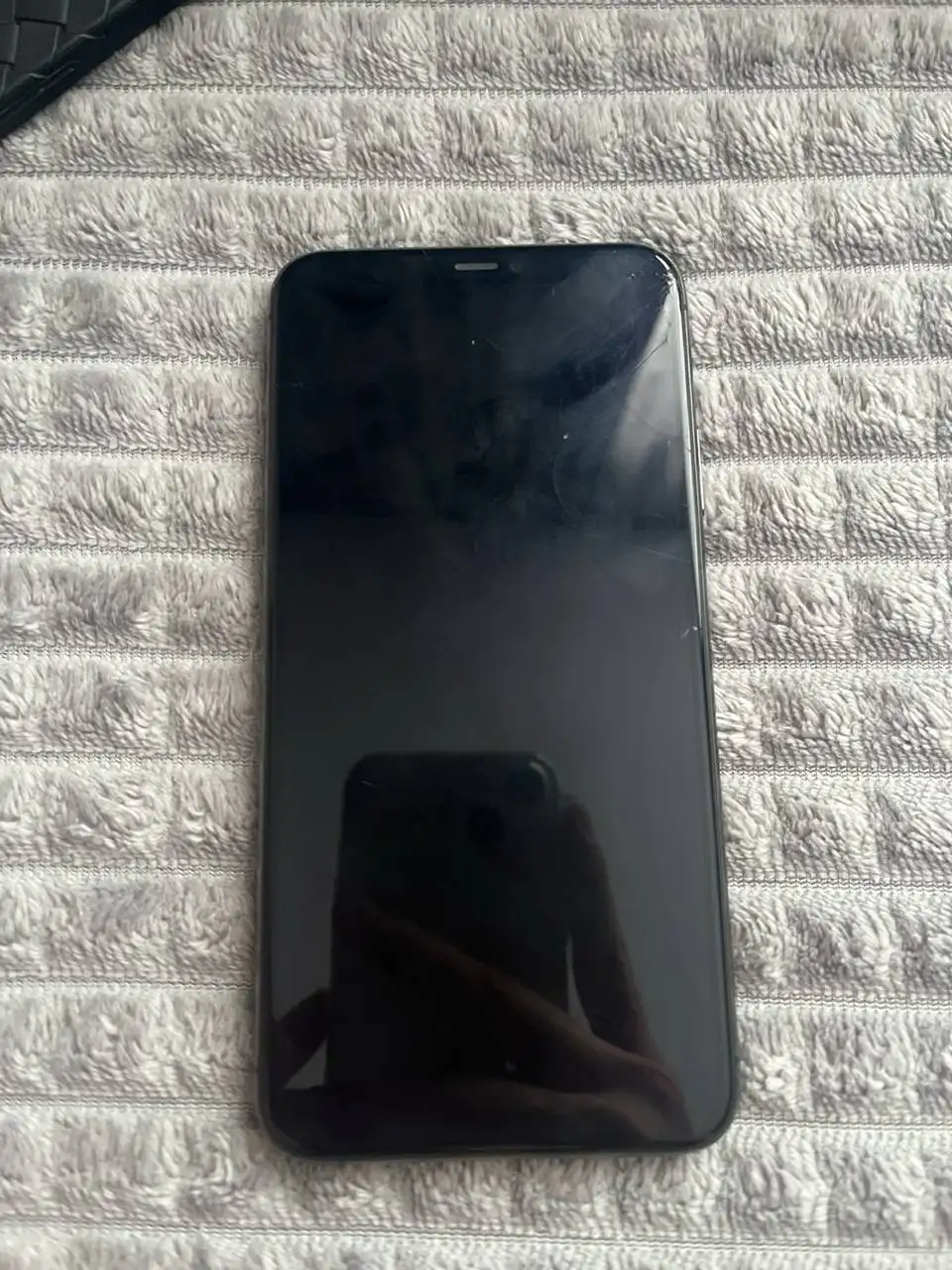 Обмен двух iPhone 11 на автомобиль - Авто в Новосибирск