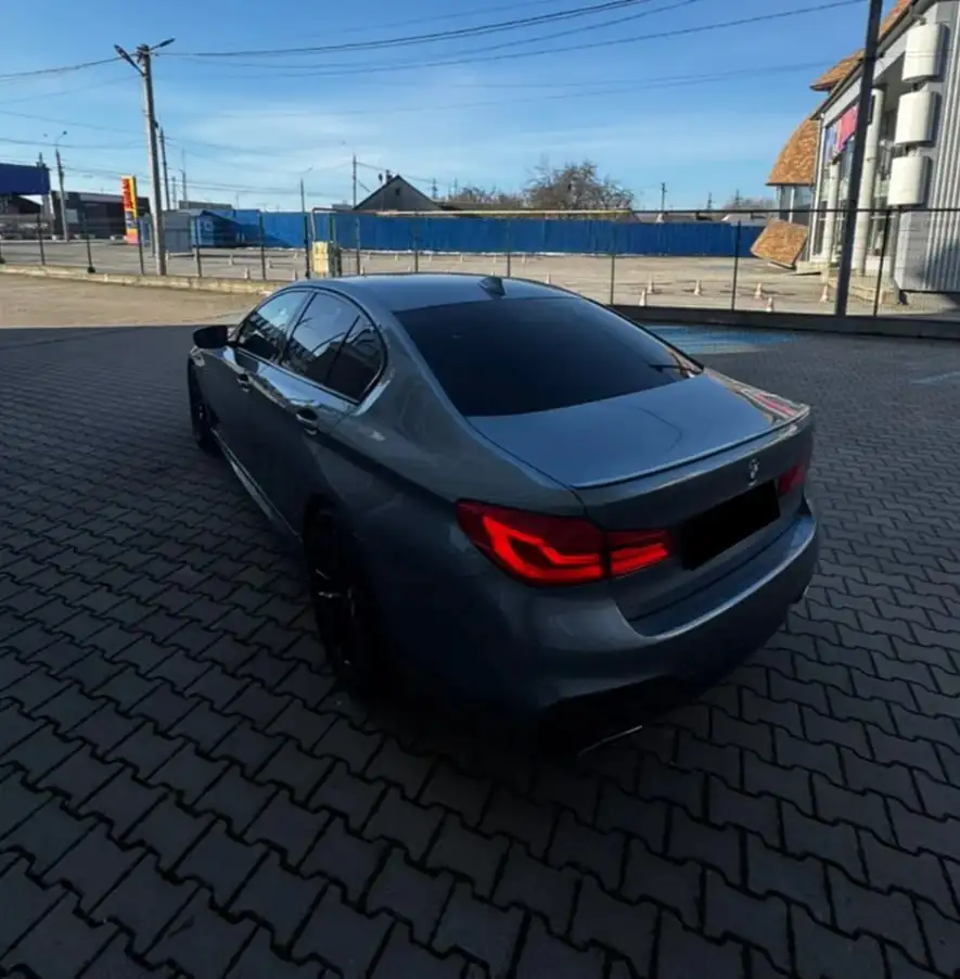 BMW G30 5 Series 2019 с полным комплектом - Легковые автомобили (Авто) в Новосибирск