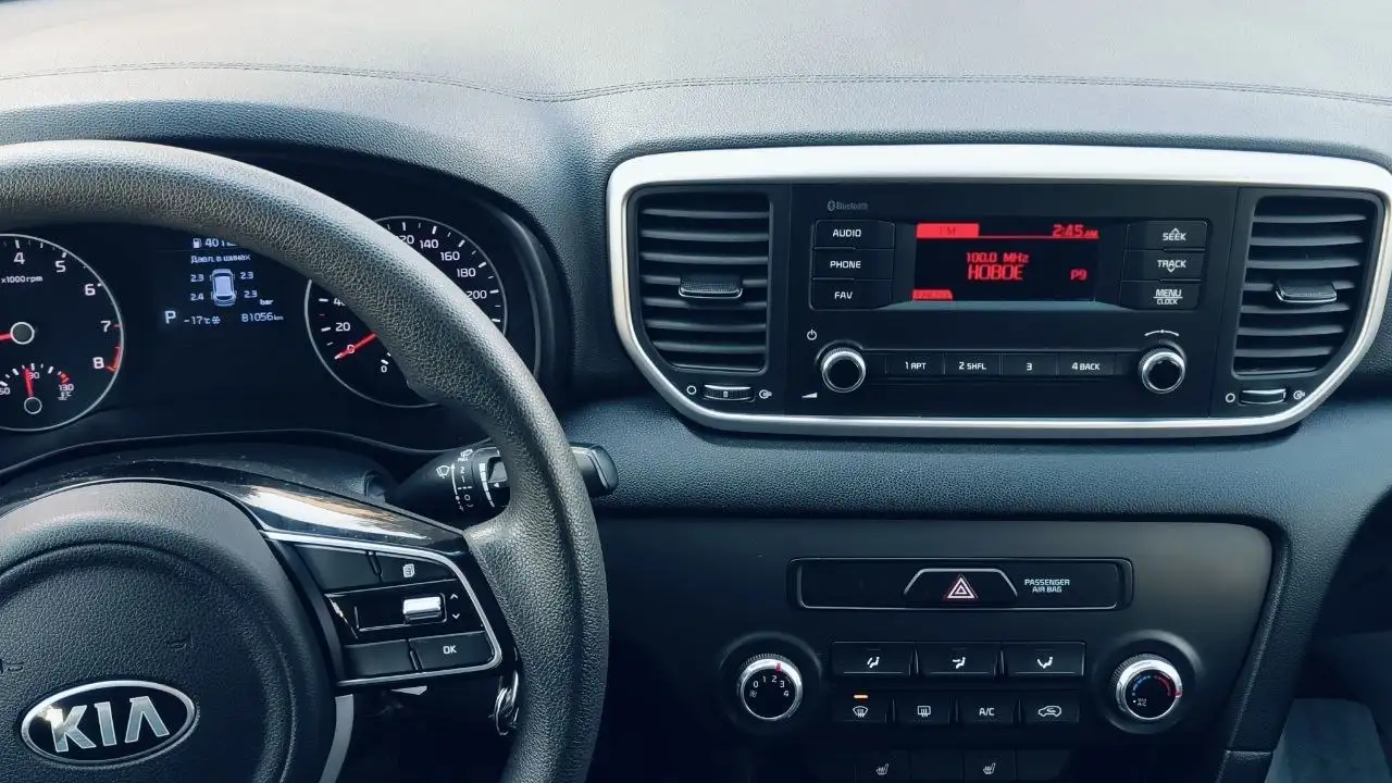 Продам KIA SPORTAGE 2020 года выпуска - Кроссоверы (Авто) в Новосибирск