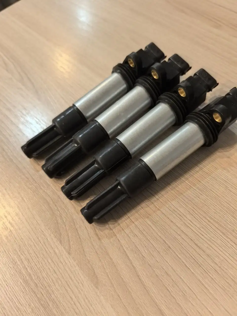 Продам новые катушки зажигания на ВАЗ - Катушки зажигания (Запчасти) в Новосибирск