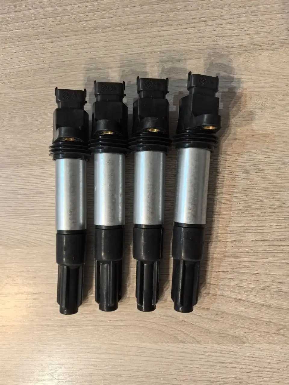 Продам новые катушки зажигания на ВАЗ - Катушки зажигания (Запчасти) в Новосибирск