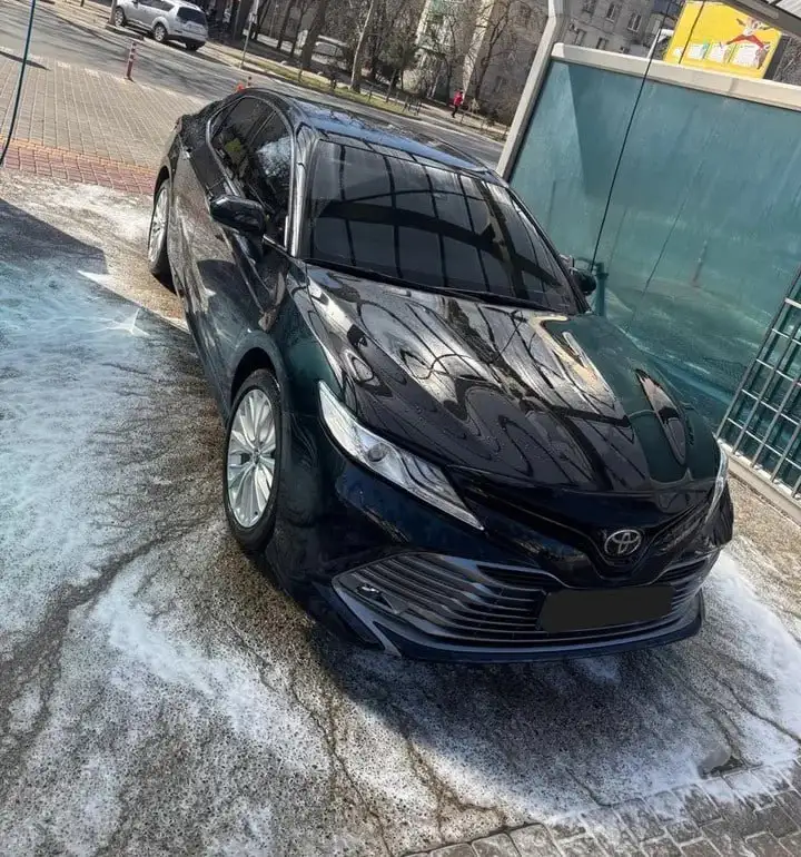 Продам Toyota Camry 2017 года - Легковые автомобили (Авто) в Новосибирск