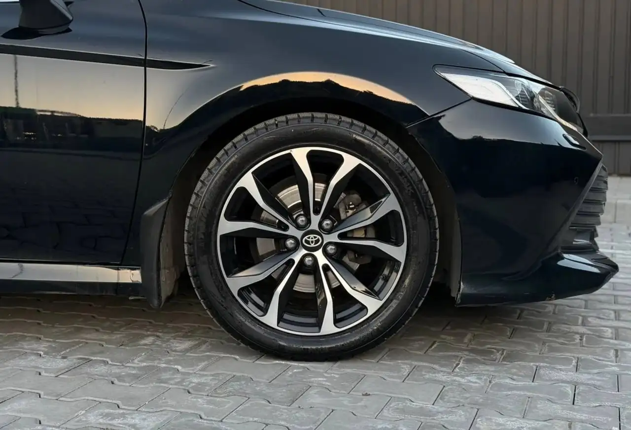 Продажа Toyota Camry 70 в отличном состоянии - Авто в Новосибирск