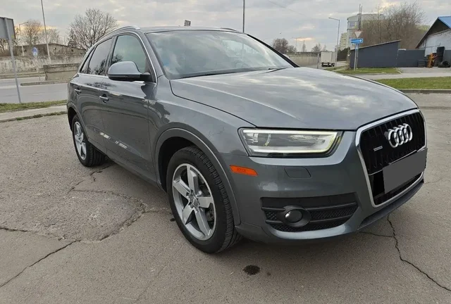 Audi Q3 2015 года в хорошем состоянии - Аксессуары в Новосибирск