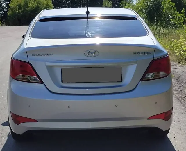Hyundai Solaris 2016 в отличном состоянии - Аксессуары в Новосибирск