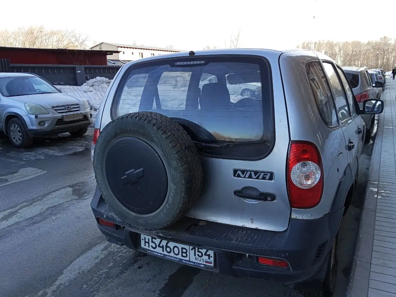 Продается Шнива 2014 года - Внедорожник (Авто) в Новосибирск