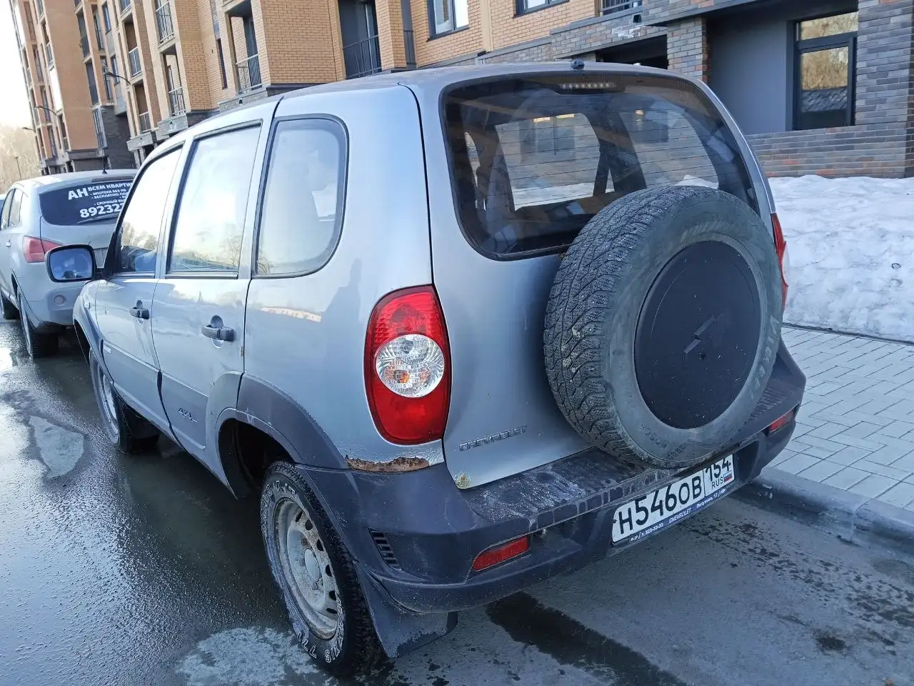 Продается Шнива 2014 года - Внедорожник (Авто) в Новосибирск