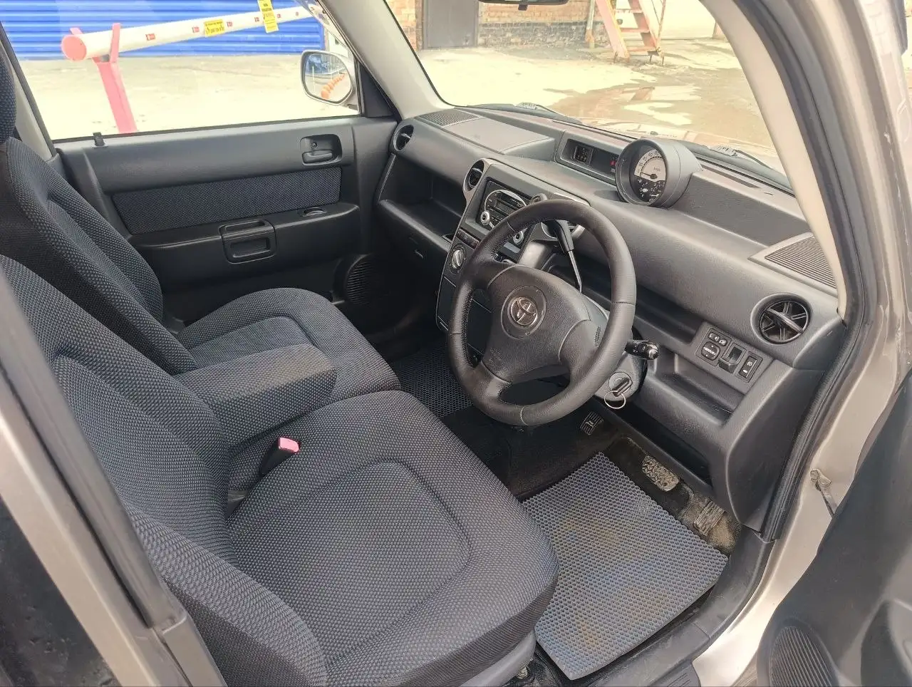 Toyota BB 2005 года в отличном состоянии - Легковые автомобили (Авто) в Новосибирск