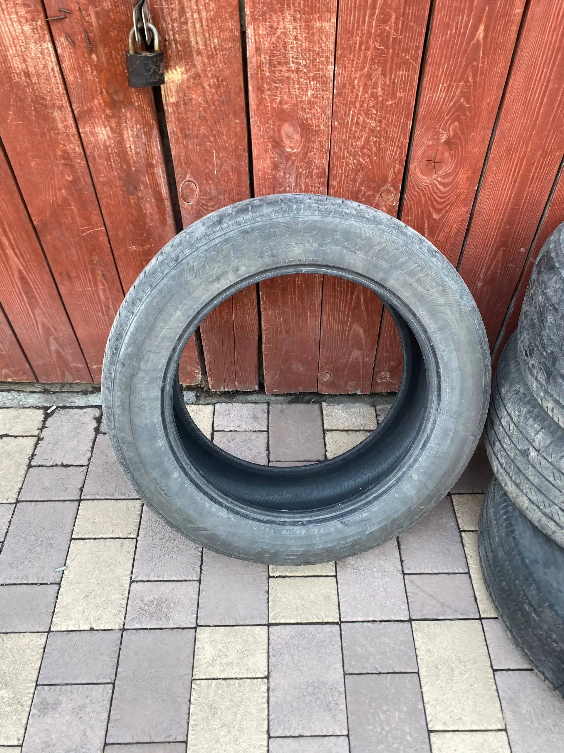 Шины б/у в Новосибирске - Шины (Авто) в Новосибирск