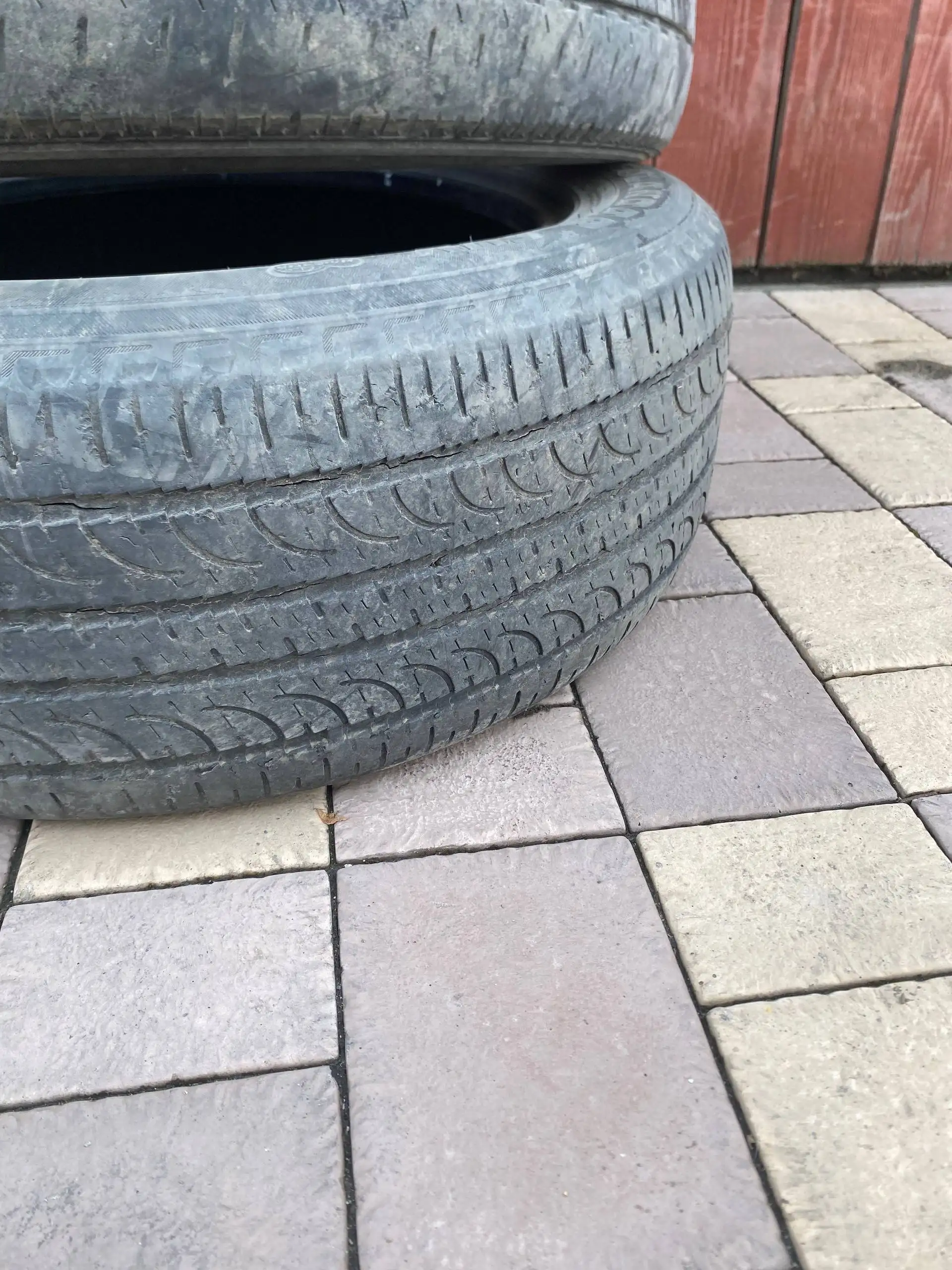 Шины б/у в Новосибирске - Шины (Авто) в Новосибирск