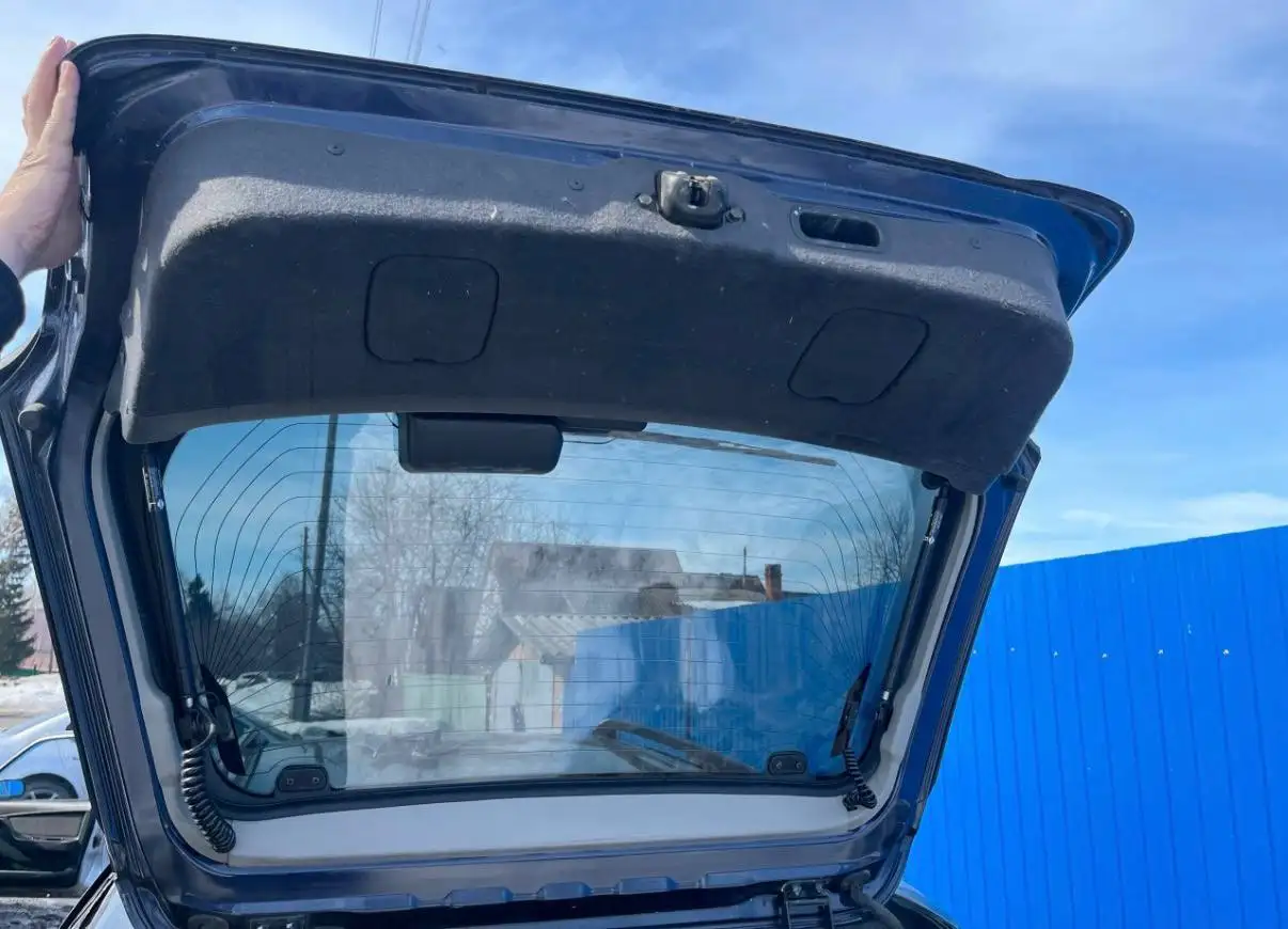 Багажник Ниссан Цефира А32 с дефектом - Кузовные детали (Запчасти) в Новосибирск