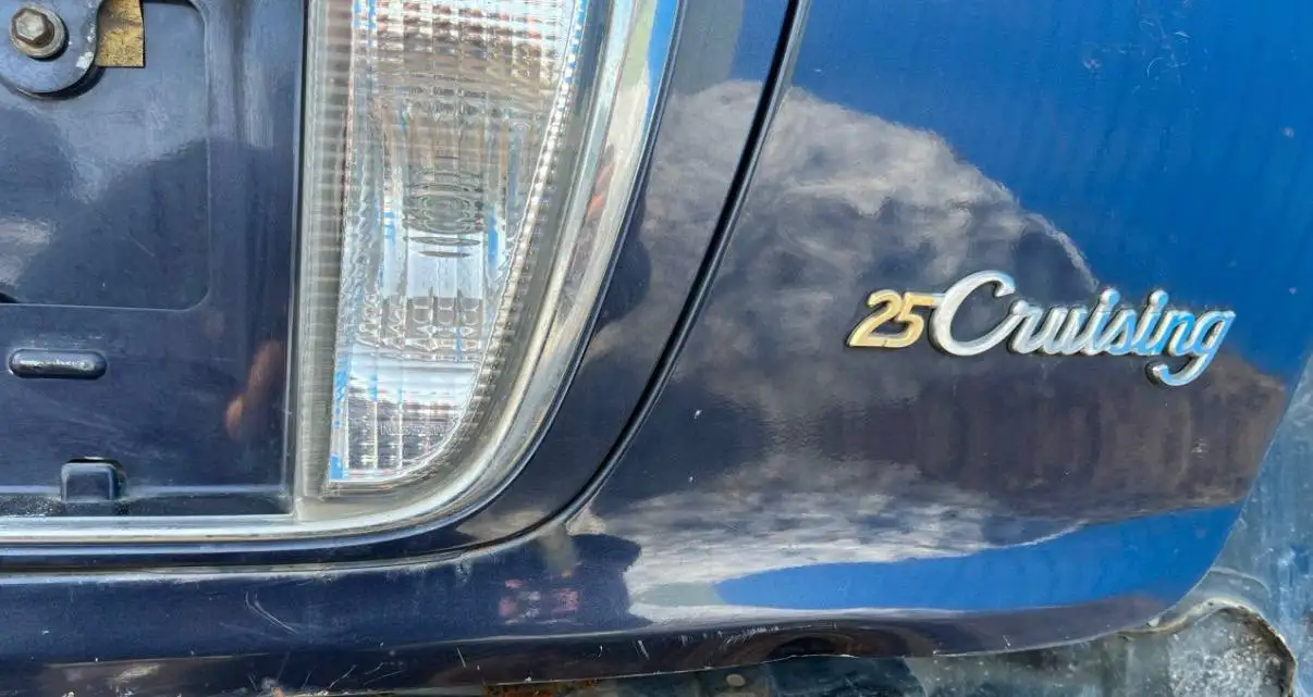 Багажник Ниссан Цефира А32 с дефектом - Кузовные детали (Запчасти) в Новосибирск