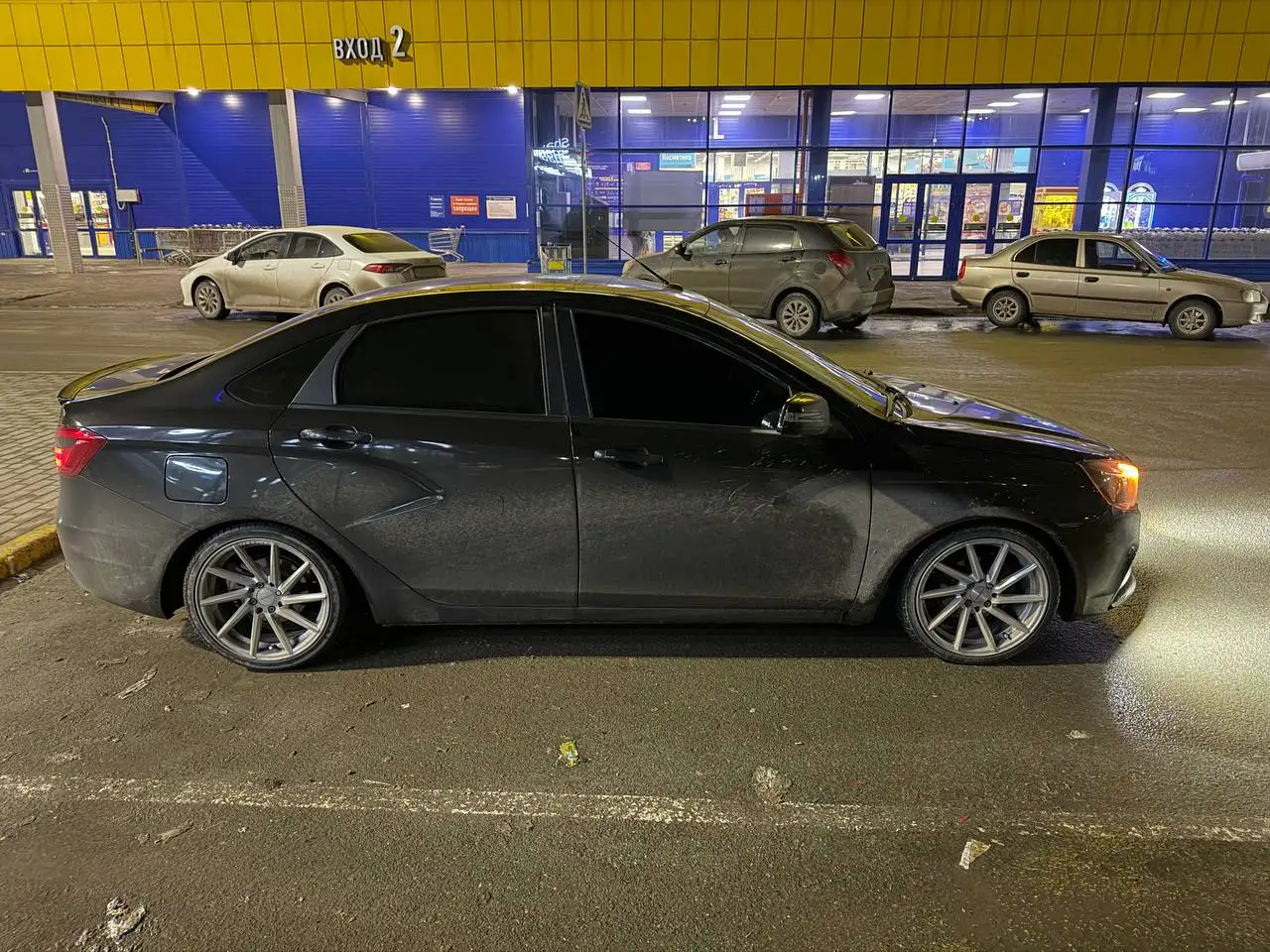 ВАЗ (Lada) Vesta 1 поколение 2018 - Авто в Сургут