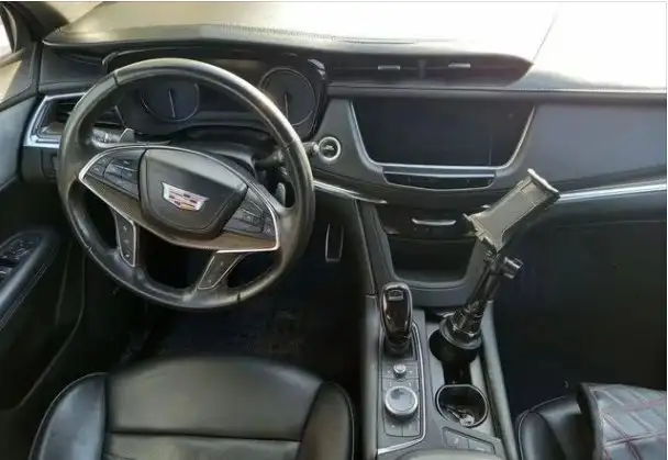 Cadillac XT5 1 поколение рестайлинг 2020 - Авто в Владивосток