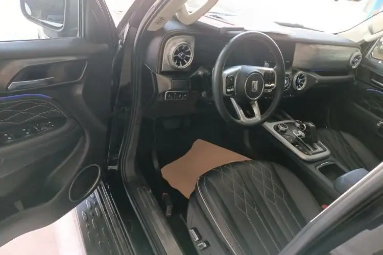 Продажа рамного Танк 300 2023 года - Внедорожники (Авто) в Новосибирск