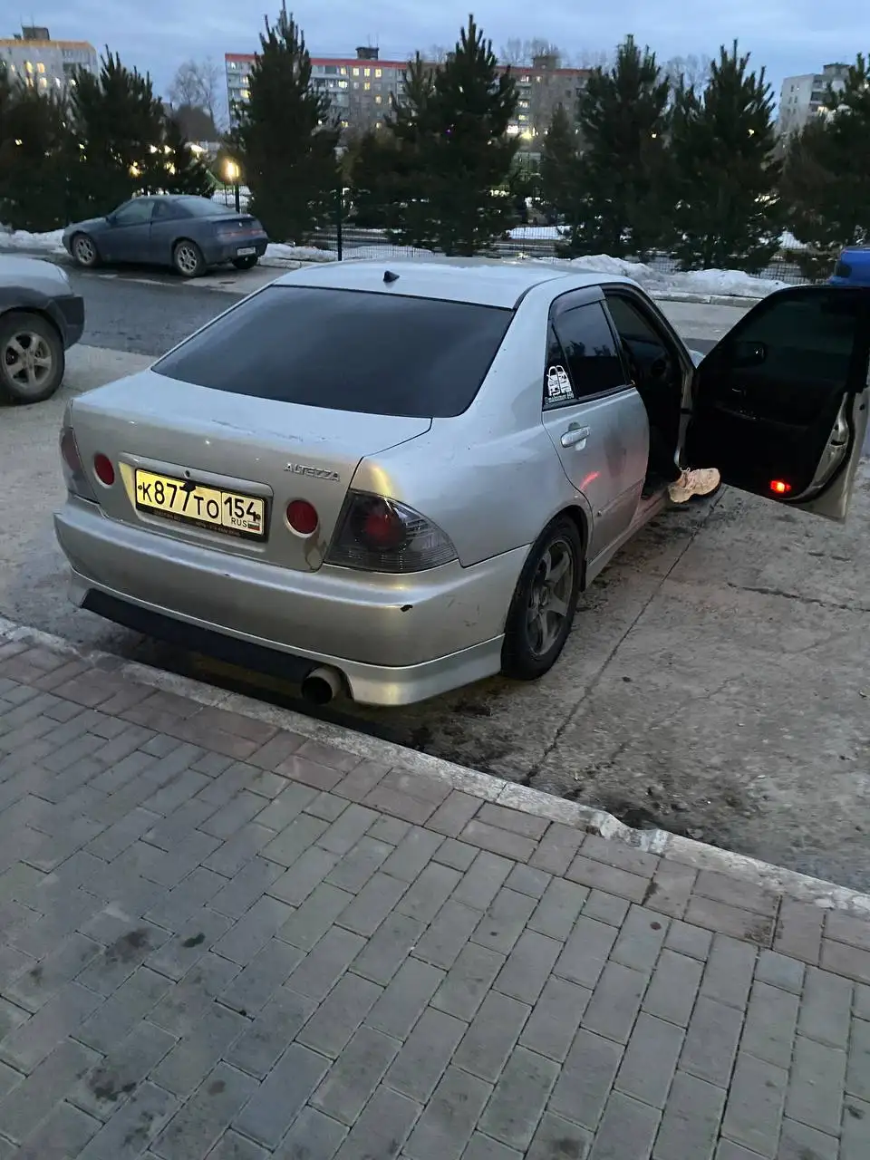 Продажа Toyota Altezza в отличном состоянии с тюнингом - Легковые автомобили (Авто) в Новосибирск