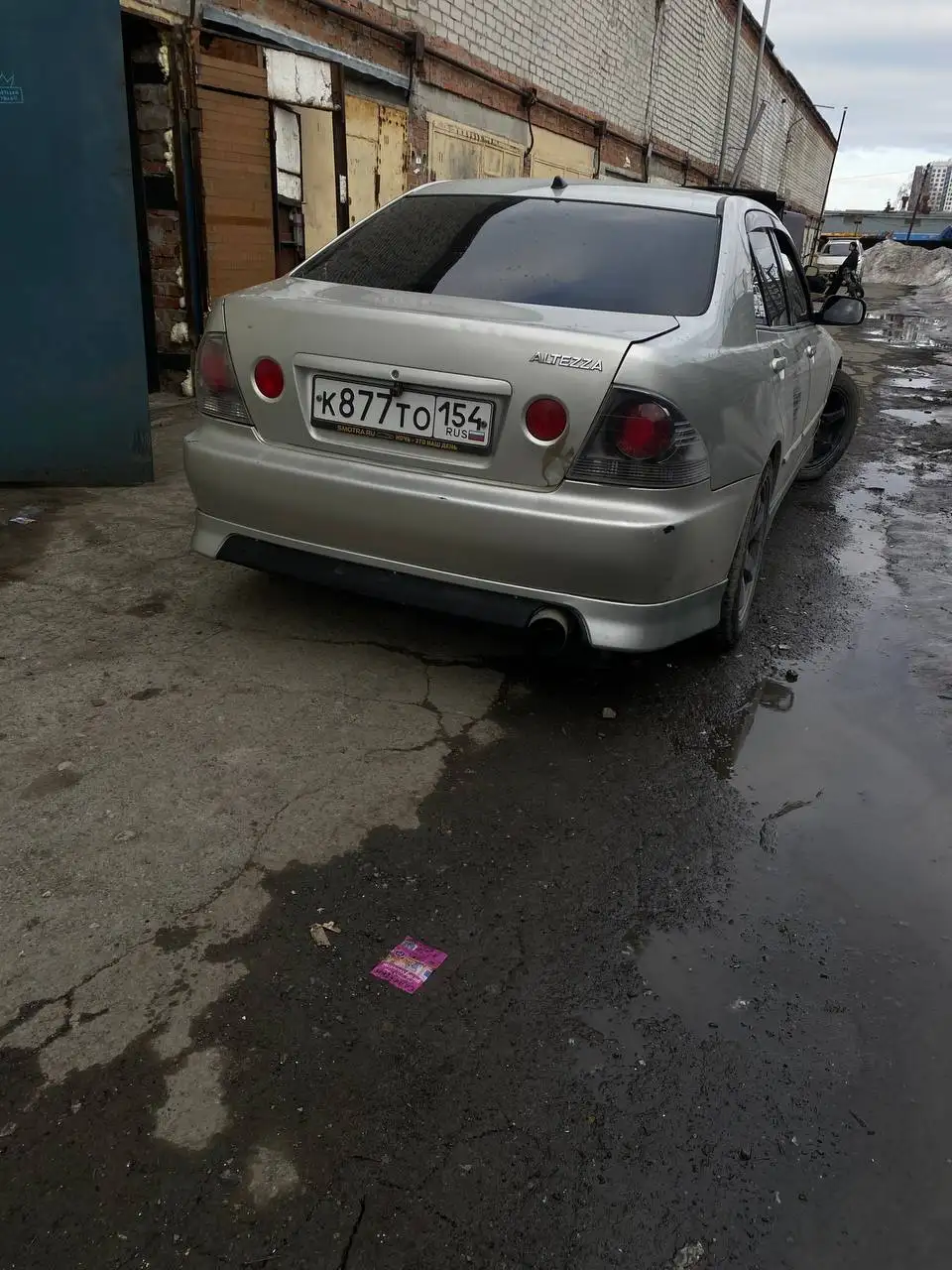 Продажа Toyota Altezza в отличном состоянии с тюнингом - Легковые автомобили (Авто) в Новосибирск