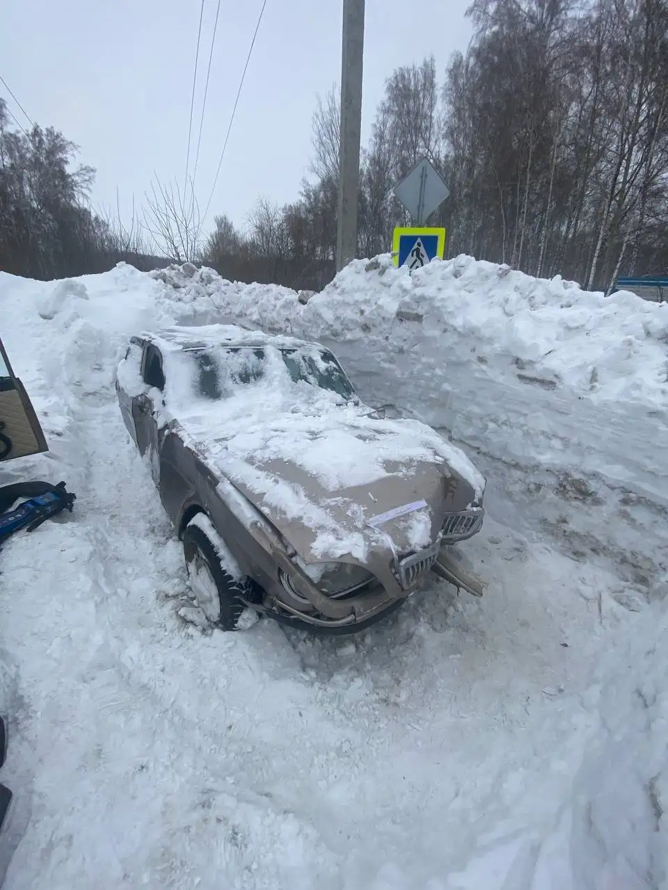 Две Волги 105 в разборе с разными двигателями - Разбор (Авто) в Новосибирск