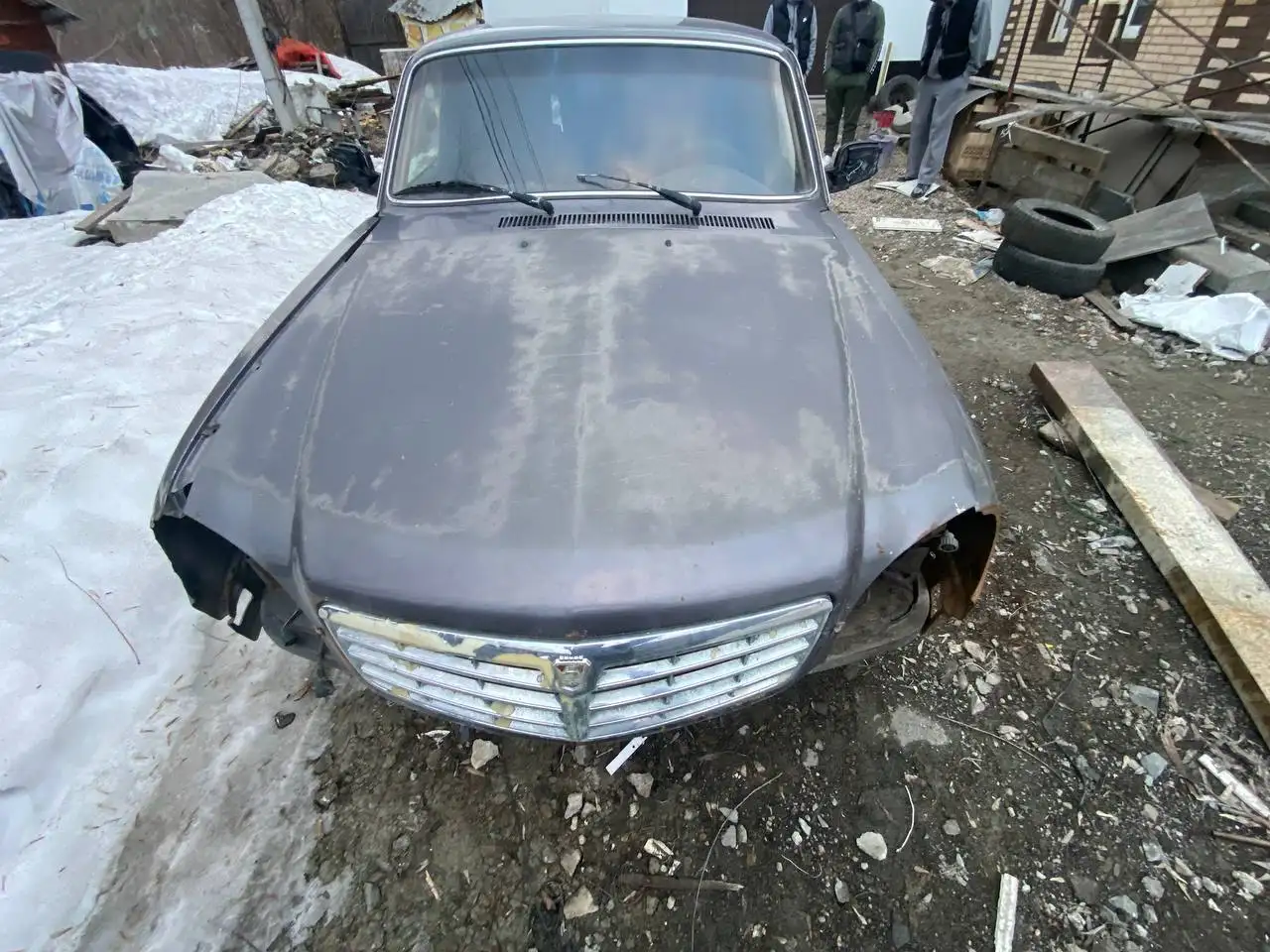 Две Волги 105 в разборе с разными двигателями - Разбор (Авто) в Новосибирск