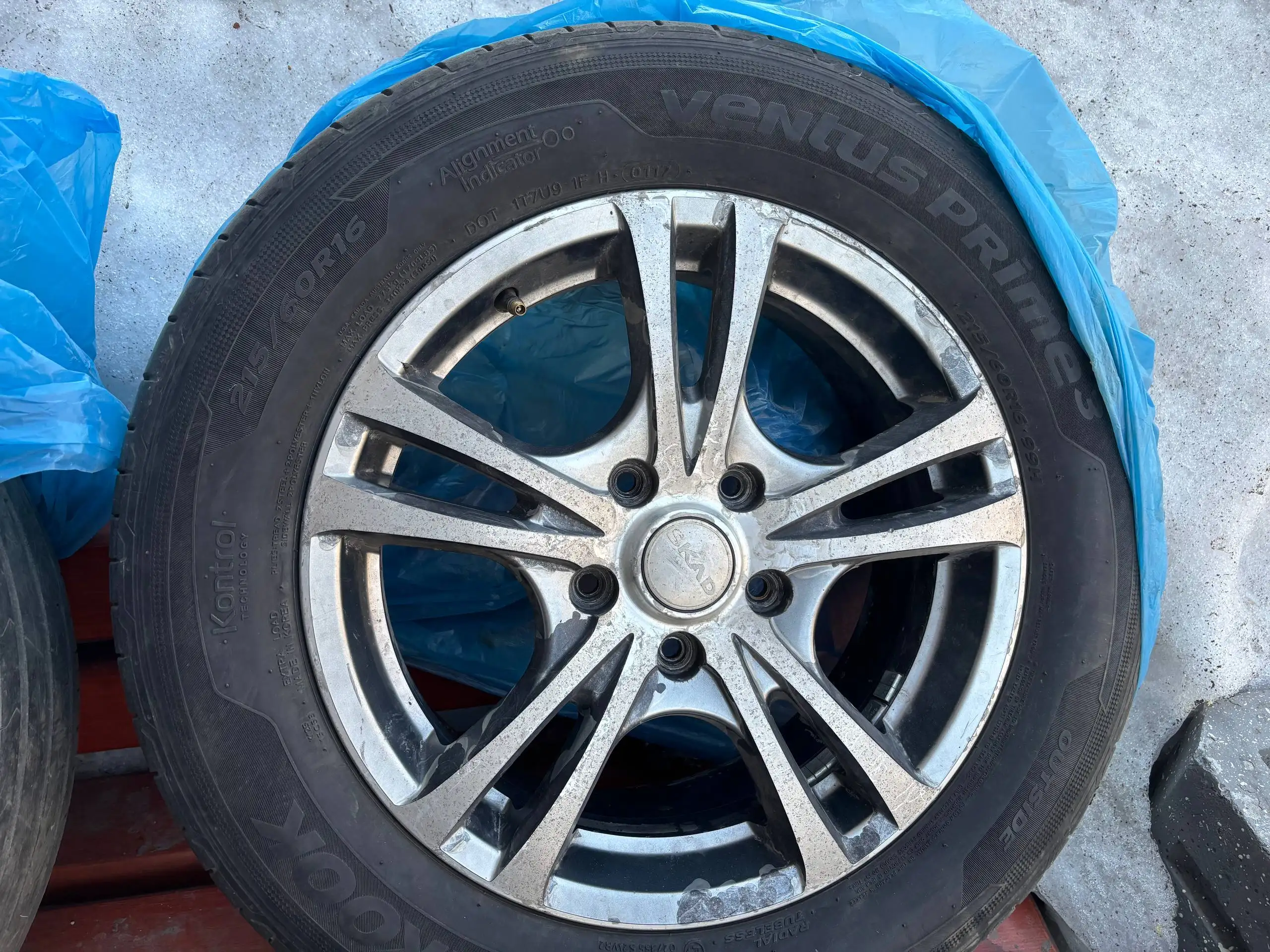 Литые диски ТИРИОН (КЛ323) 6.5JxR16 5x114.3 DIA67.1 ET45 для Toyota Premio - Запчасти (Авто) в Новосибирск