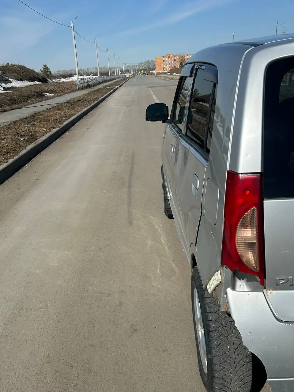 Продается автомобиль Nissan Pino 2009 года выпуска - Легковые автомобили (Авто) в Новосибирск