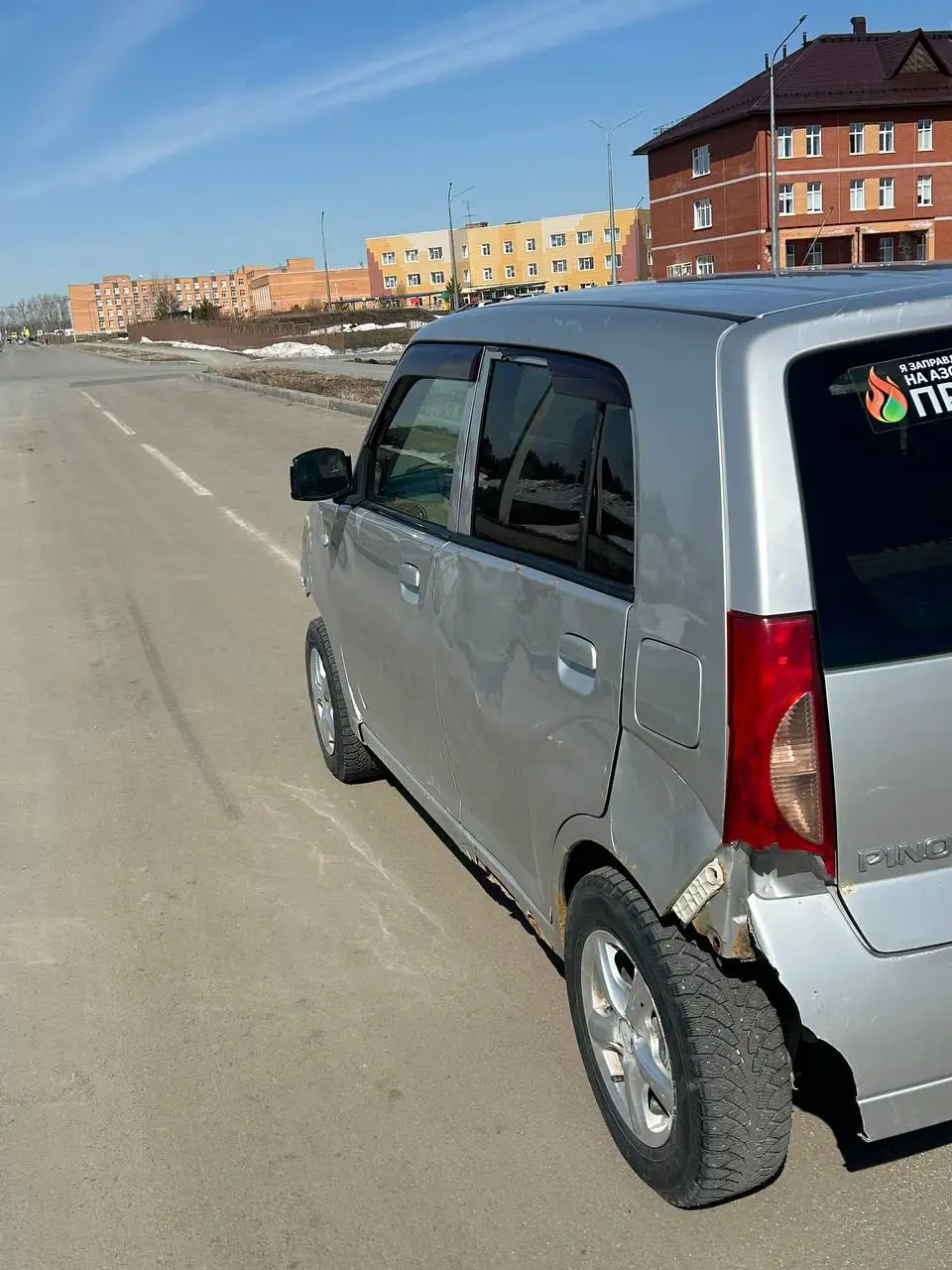 Продается автомобиль Nissan Pino 2009 года выпуска - Легковые автомобили (Авто) в Новосибирск