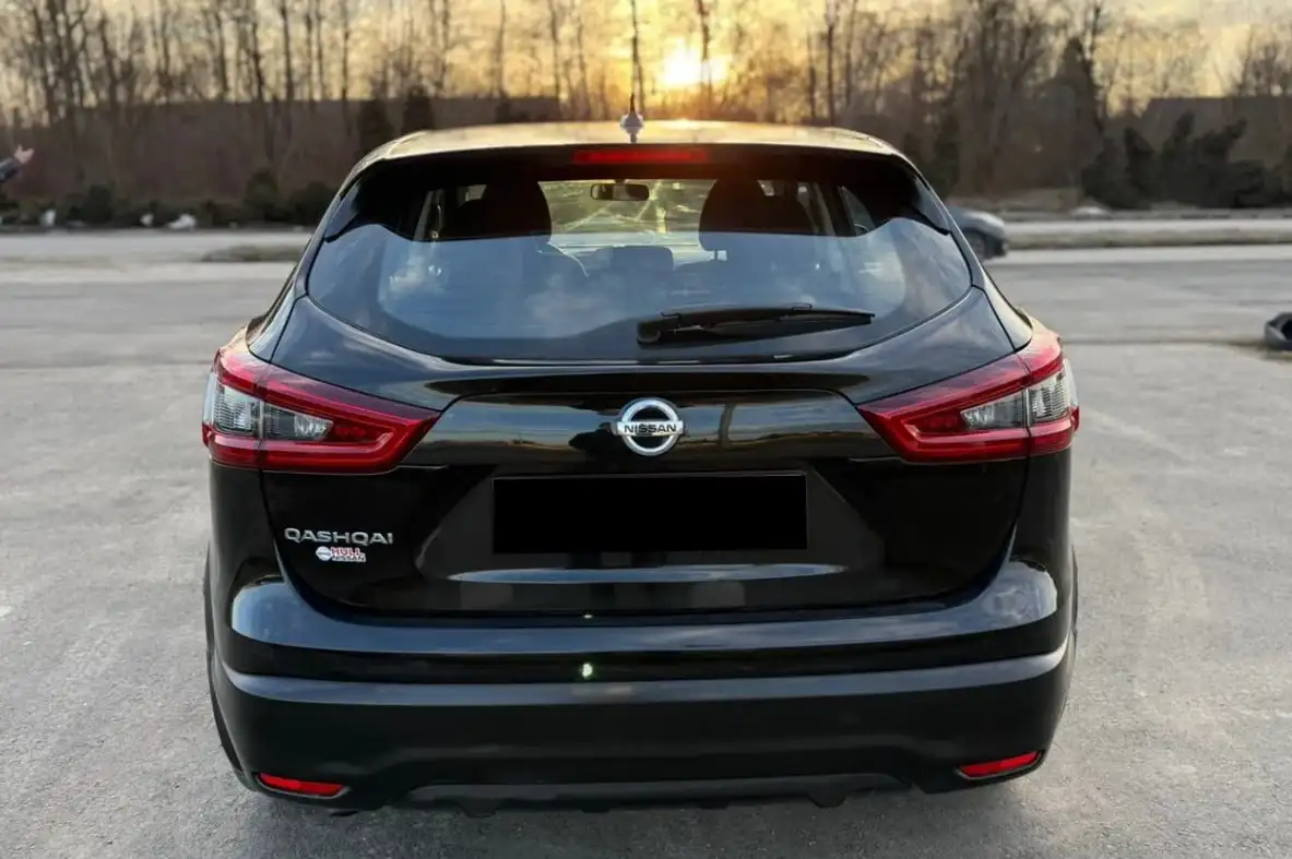 Продажа Nissan Qashqai 2018 года - Легковые автомобили (Авто) в Новосибирск