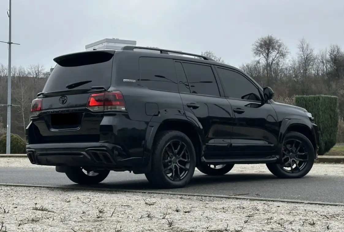 Toyota Land Cruiser 200 2019 года - Внедорожники (Авто) в Новосибирск