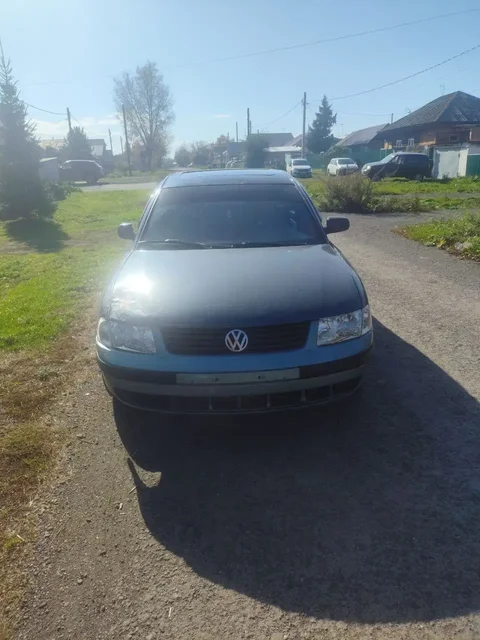 Продам автомобиль с поврежденным двигателем - Легковые автомобили в Новосибирск