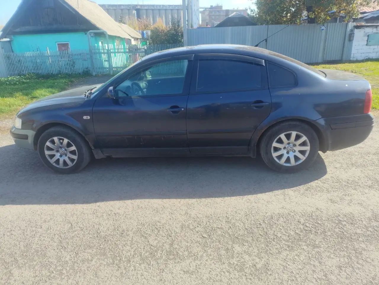 Продам автомобиль с поврежденным двигателем - Легковые автомобили (Авто) в Новосибирск