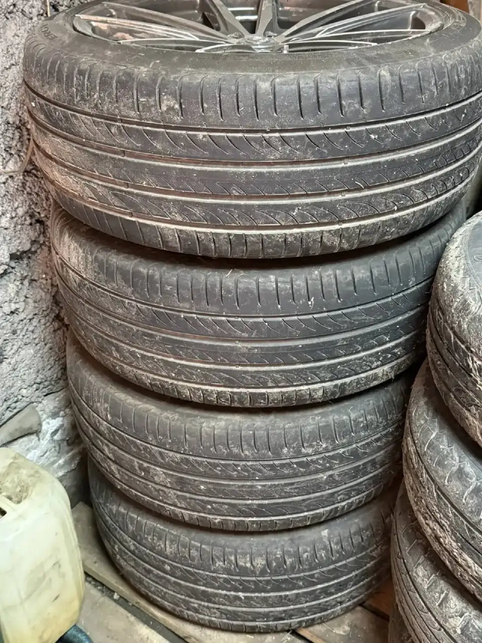 Продажа шин и дисков с пробегом - Шины и диски (Авто) в Новосибирск