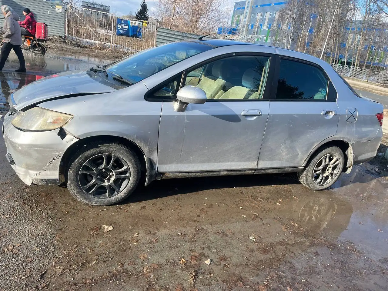 Продажа Honda Fit Aria 2003 года в Новосибирске - Легковые автомобили (Авто) в Новосибирск