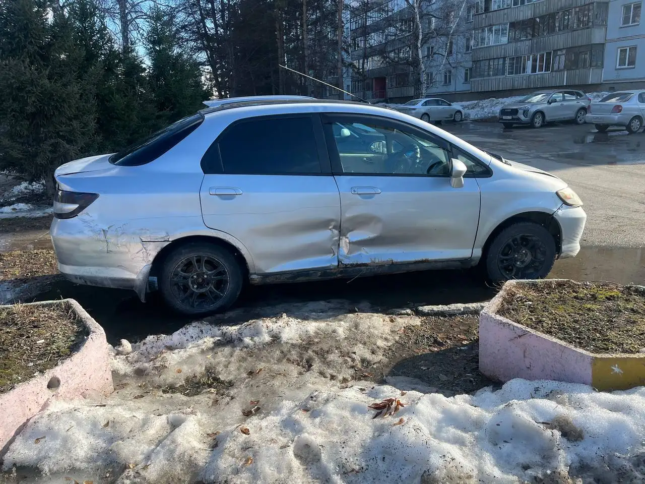 Продажа Honda Fit Aria 2003 года в Новосибирске - Легковые автомобили (Авто) в Новосибирск