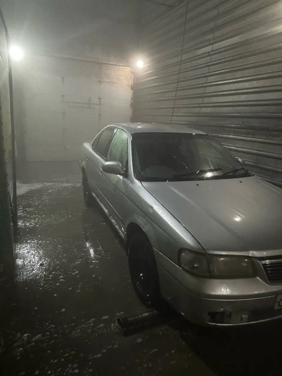 Продам Ниссан Сани на полном боевом ходу - Легковые автомобили (Авто) в Новосибирск