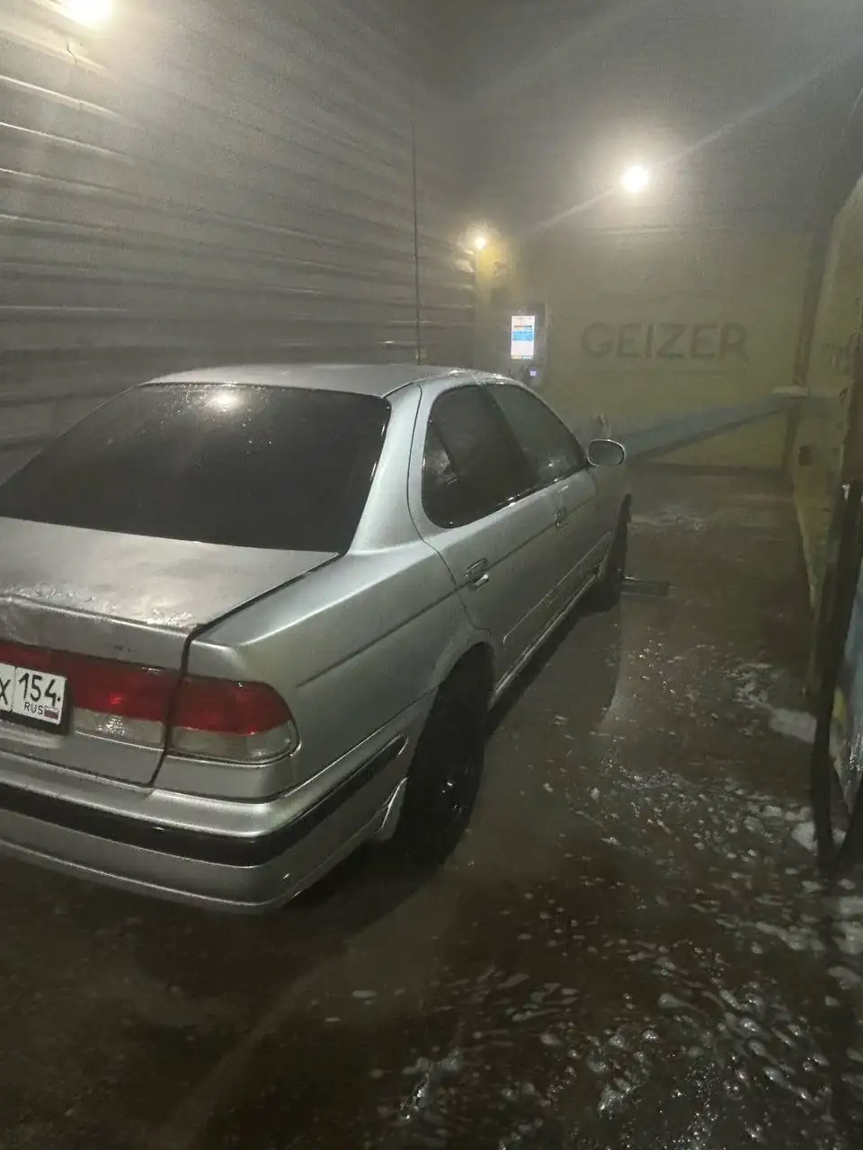 Продам Ниссан Сани на полном боевом ходу - Легковые автомобили (Авто) в Новосибирск