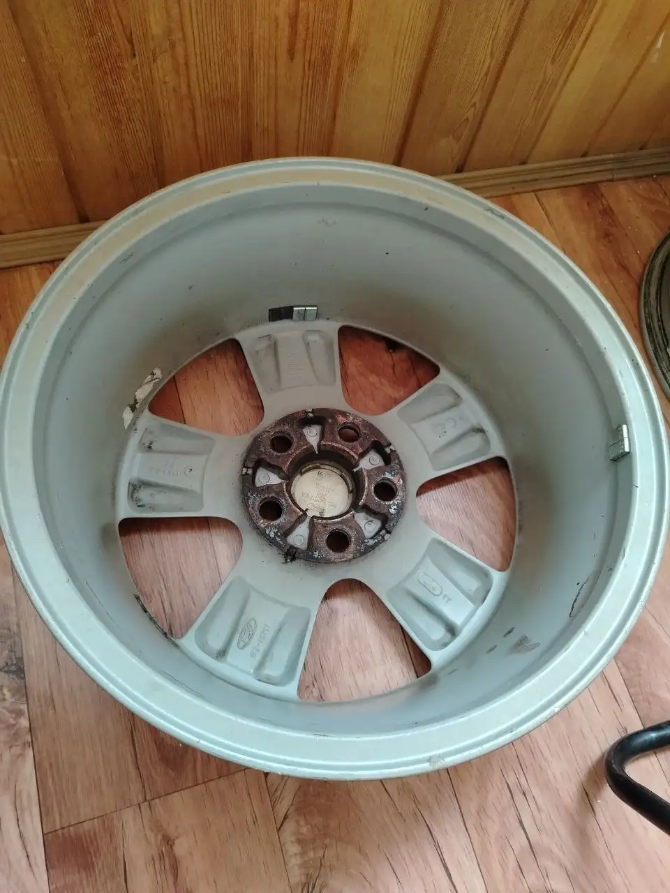 Продам литьё на R16 отболонсированное - Запчасти (Авто) в Новосибирск