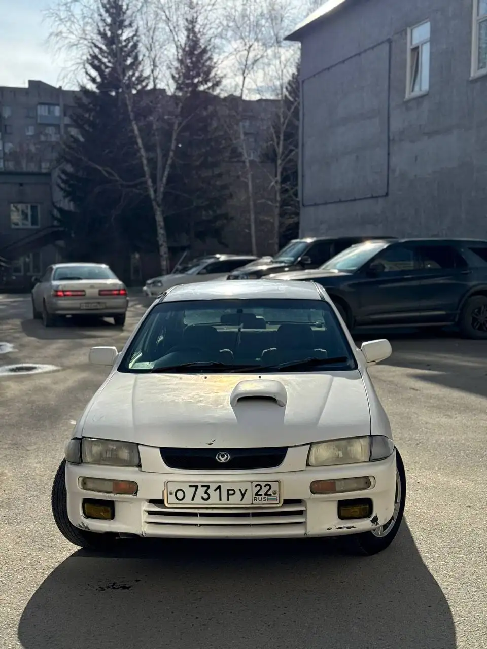 Автомобиль на ходу, в одних руках 10 лет - Авто в Новосибирск