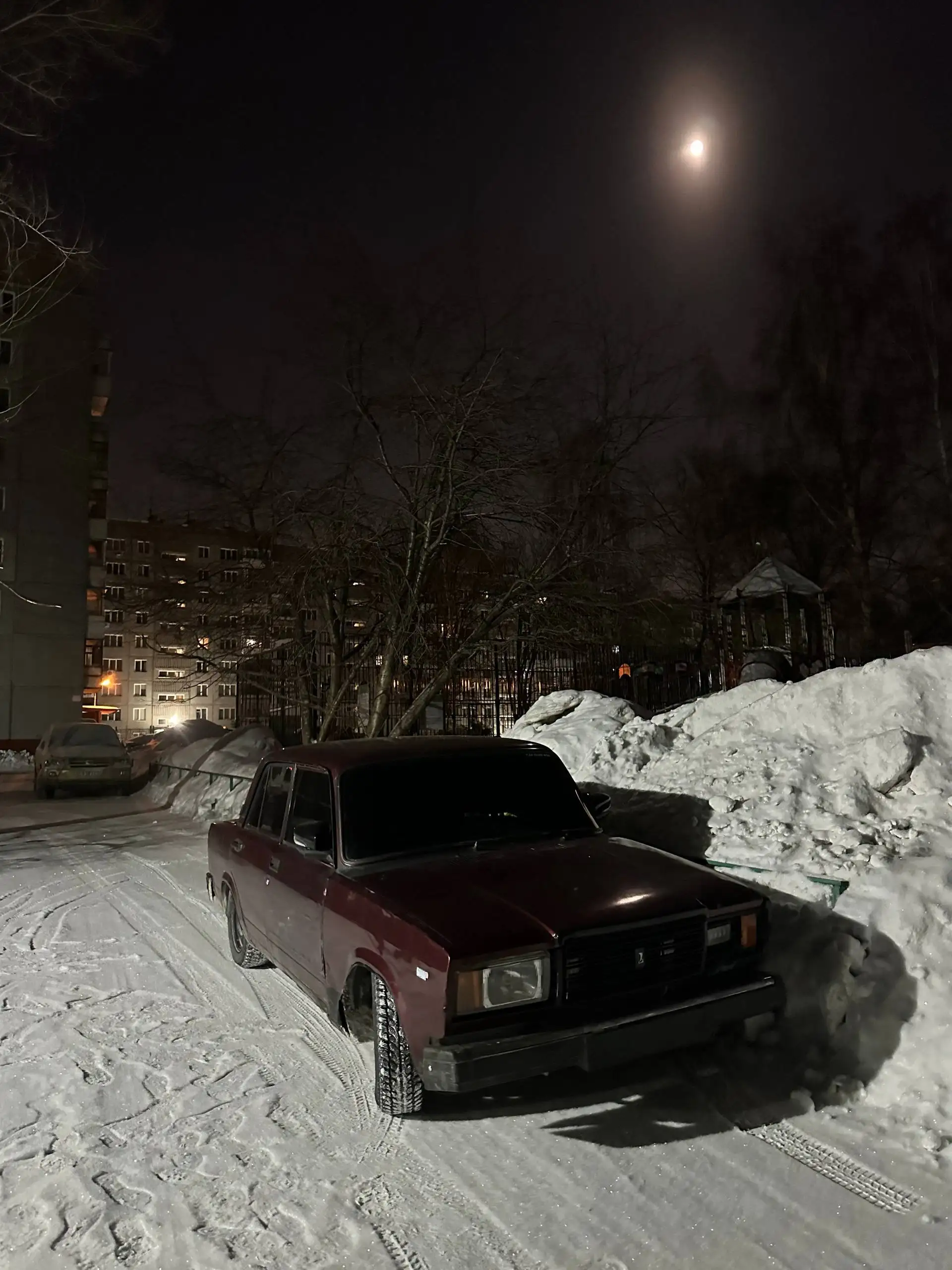 Продажа ВАЗ 2107 2006 года с новым мотором - Легковые автомобили (Авто) в Новосибирск