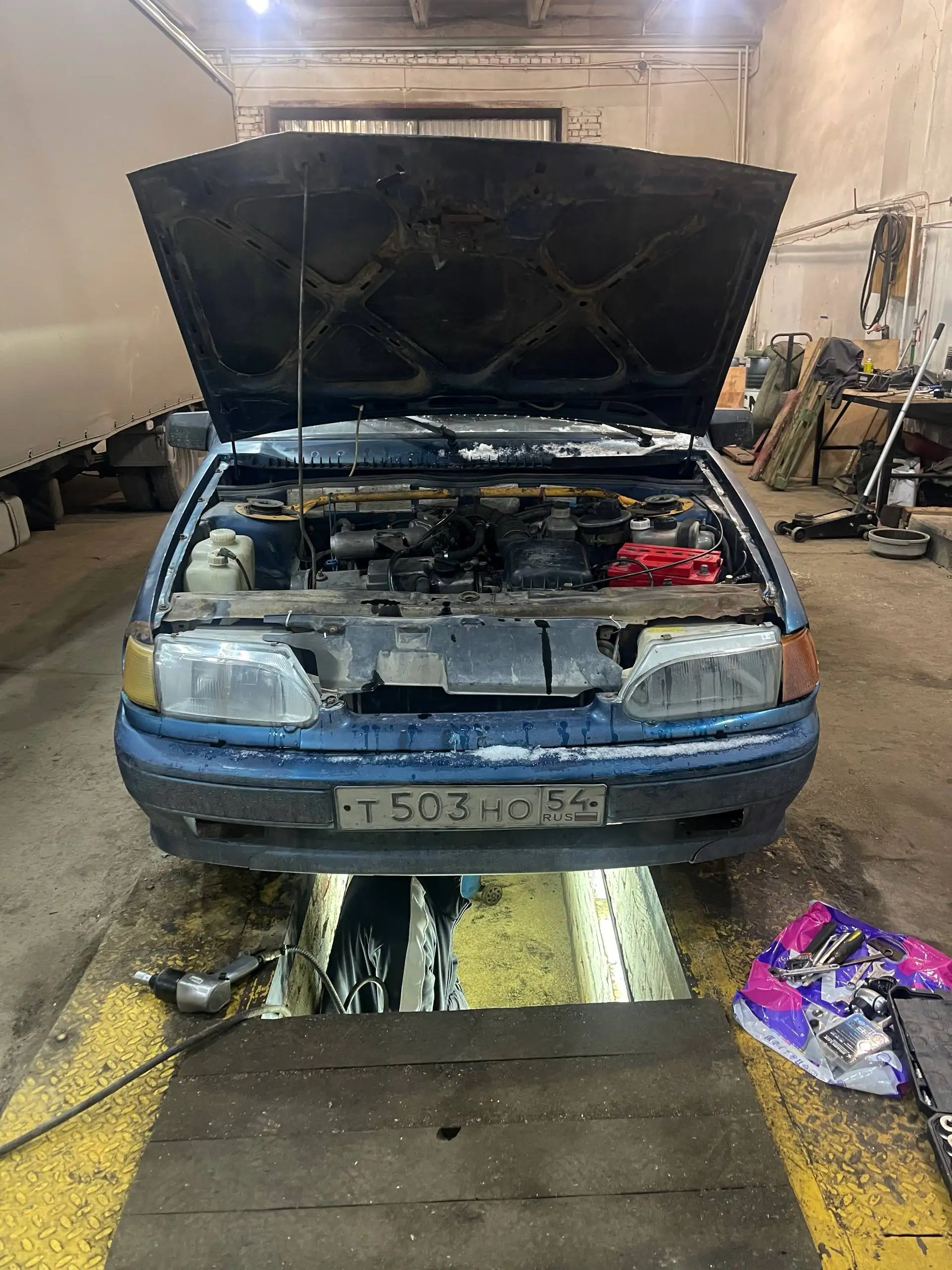 Продажа автомобиля 2005 года - Легковые автомобили (Авто) в Новосибирск