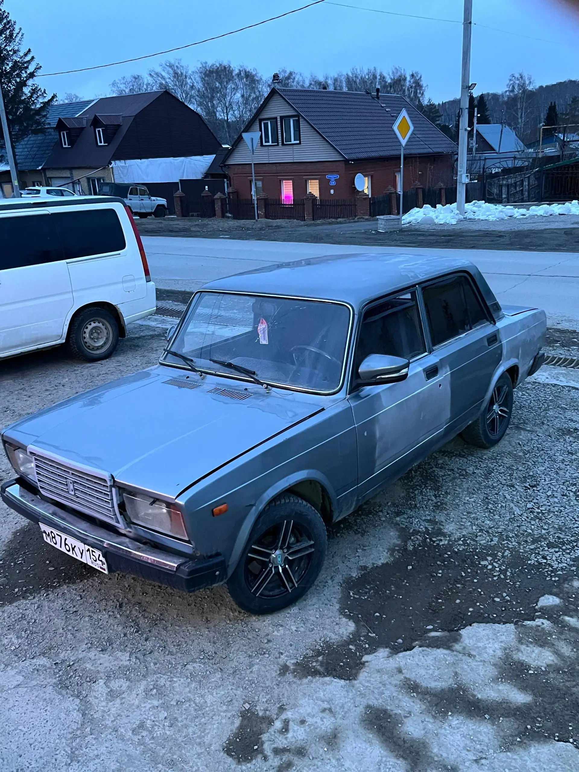 Автомобиль 2010 года на учете - Авто в Новосибирск