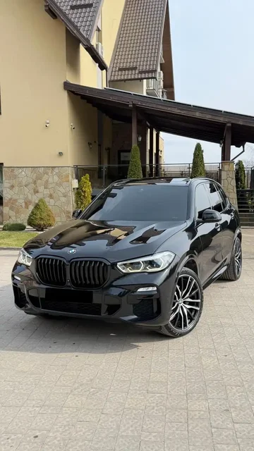 BMW X5 G05 2019 года в максимальной комплектации - Ключи в Новосибирск