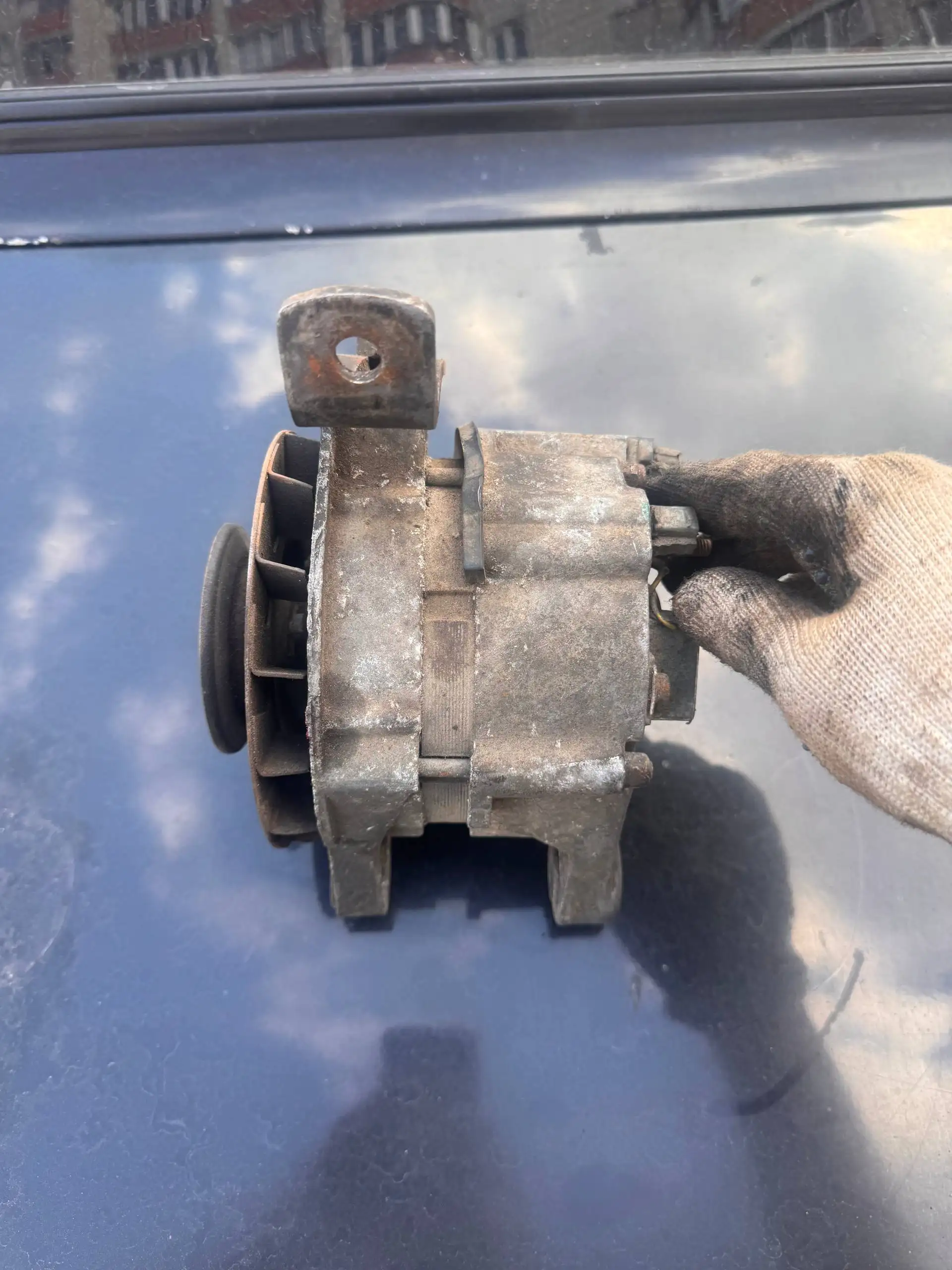 Продам генератор и стартер ВАЗ - Автозапчасти (Запчасти) в Новосибирск