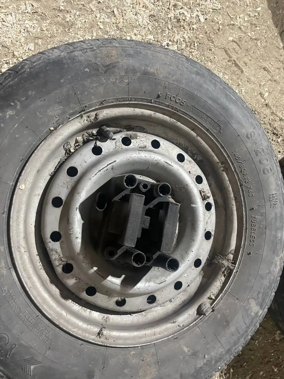 Запчасти для авто: зеркала, стартер, стойки и другое - Запчасти в Новосибирск