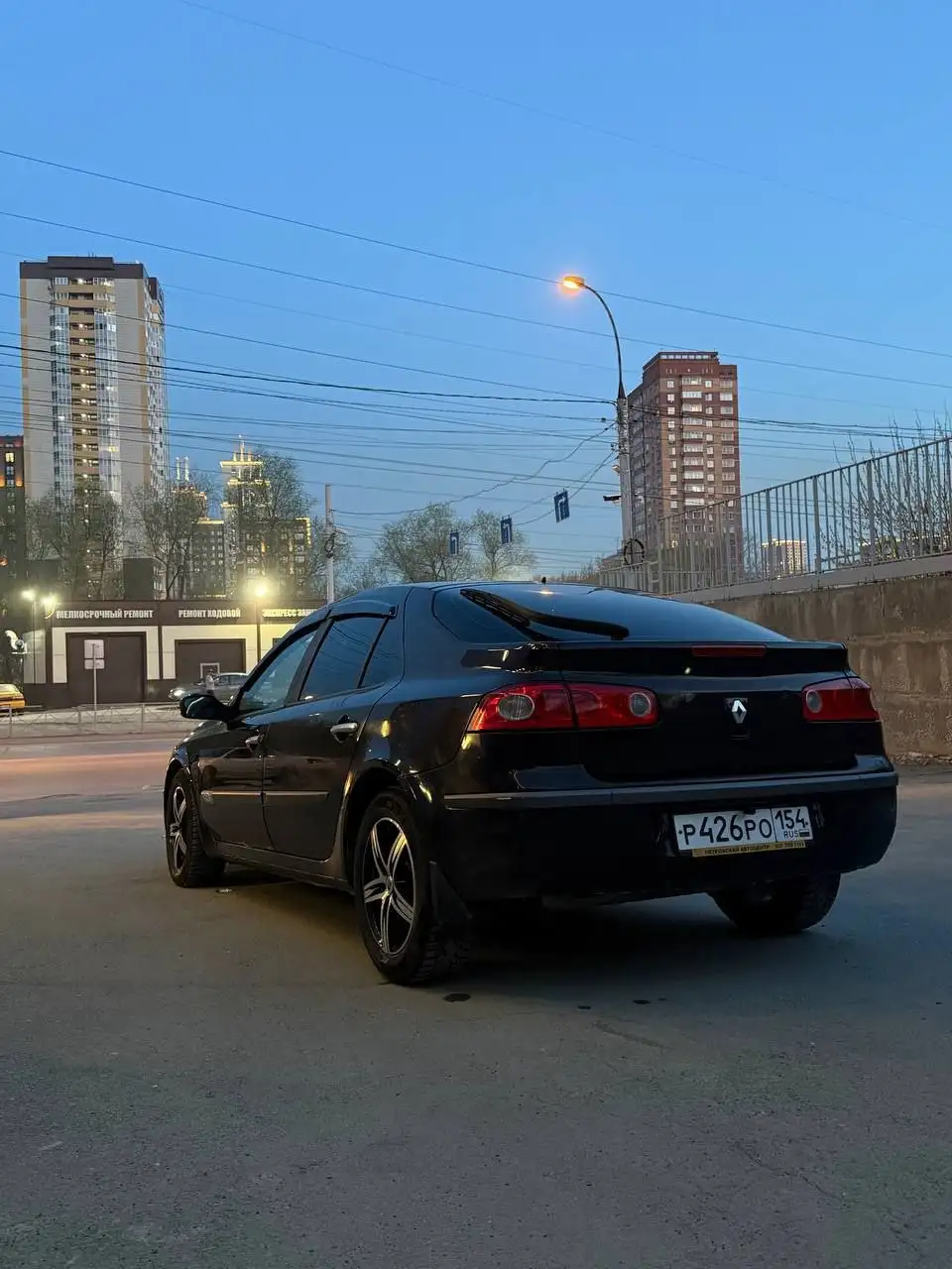 Рено 2.0л турбо автомат - Легковые автомобили (Авто) в Новосибирск