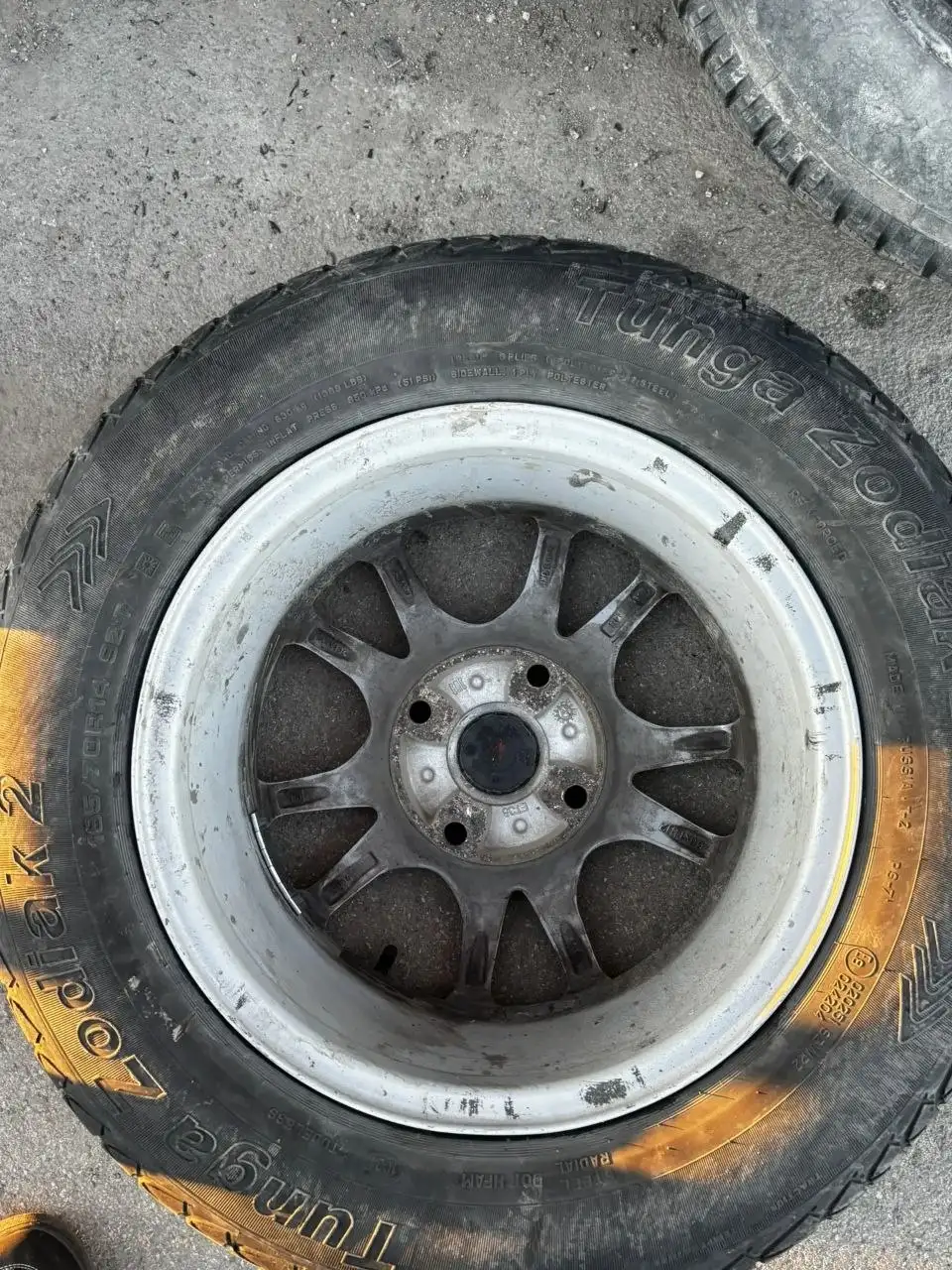Продам колеса в сборе 185/70 R14 - Колёса и шины (Запчасти) в Новосибирск