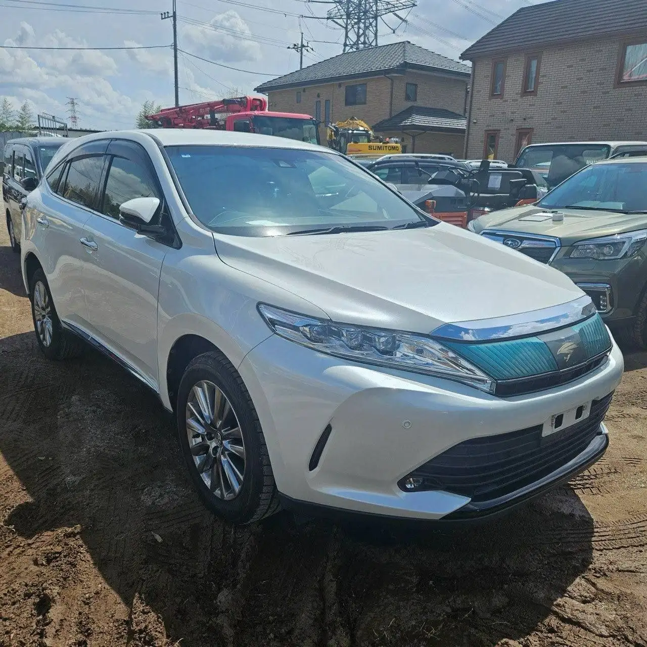Toyota Harrier 2018 Premium - Легковые автомобили (Авто) в Владивосток